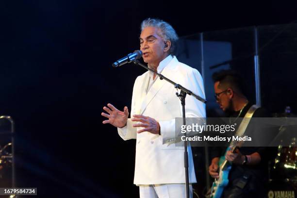 José Luis Rodríguez 'El Puma' performs on stage during his 'Celebremos Tour 2023' at Pepsi Center WTC on September 13, 2023 in Mexico City, Mexico.