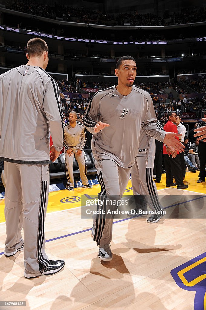 San Antonio Spurs v Los Angeles Lakers