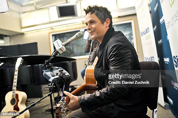 Spanish singer/songwriter Alejandro Sanz visits the SiriusXM studios for "SiriusXM's ICONOS" on May 3, 2013 in New York City.