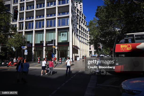 Berlin 'Big Bus' tour bus outside a Huawei Technologies Co. Store in Berlin, Germany, on Thursday, Sept. 21, 2023. Germany's Interior Ministry wants...