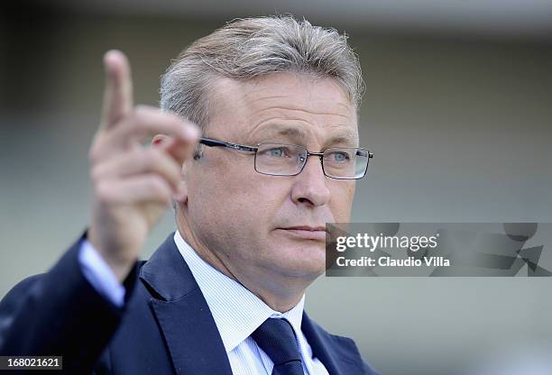 Head coach Cagliari Calcio Ivo Pulga during the Serie A match between AC Chievo Verona and Cagliari Calcio at Stadio Marc'Antonio Bentegodi on May 4,...