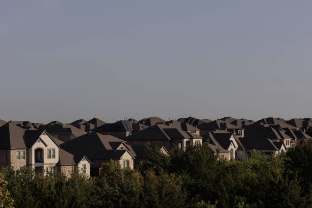 TX: How Texas HOAs Are Keeping Low-Income Renters Out