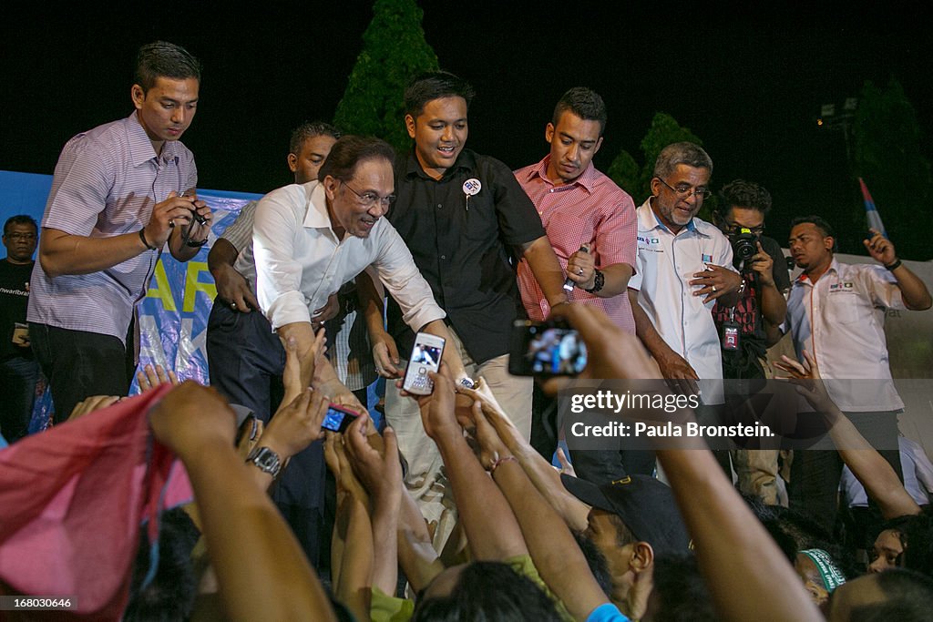 Final Campaigning Ahead of Malaysian General Elections
