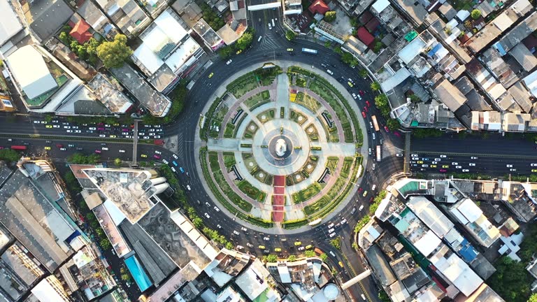 Circle Top View 8,720 Traffic Circle Top View Stock Videos, Footage, & 4K Video Clips ...