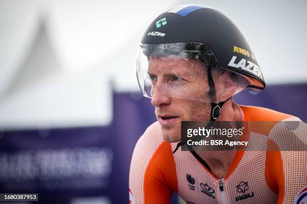 Jos van Emden of the Netherlands focuses before competing in the Elite Mixed Team Relay of the 2023 UEC Road Cycling European Championships at...