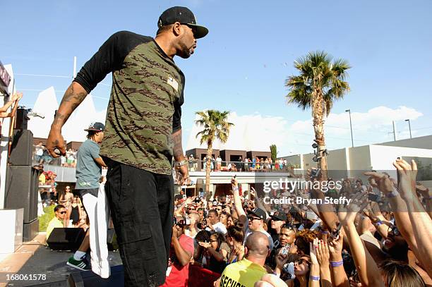 Recording artist Method Man performs during Ditch Weekend at the Palms Pool & Bungalows at the Palms Casino Resort on May 4, 2013 in Las Vegas,...