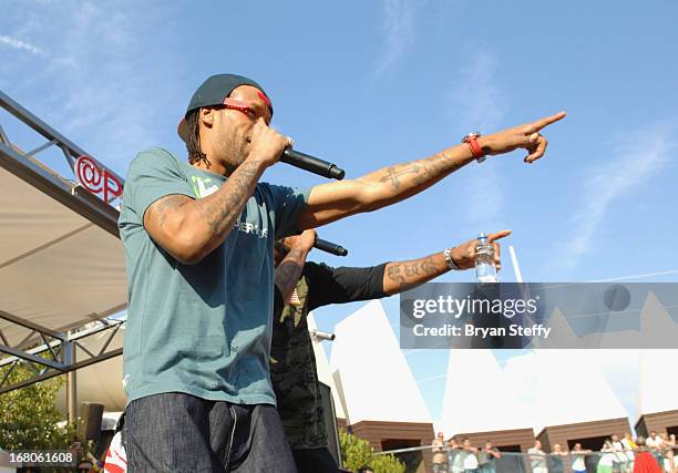 Recording artist Redman performs during Ditch Weekend at the Palms Pool & Bungalows at the Palms Casino Resort on May 4, 2013 in Las Vegas, Nevada.