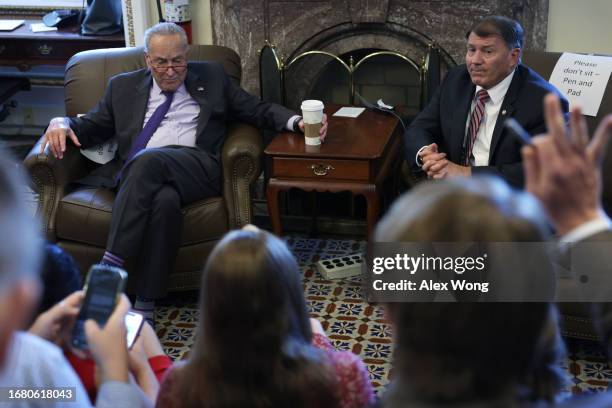 Michael Rounds 4,947 Mike Rounds Photos & High Res Pictures - Getty Images