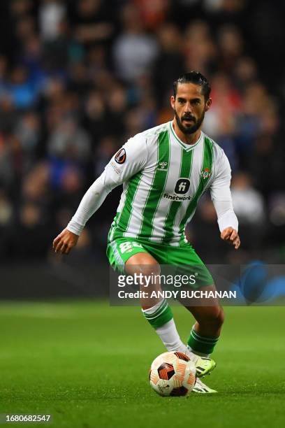 Real Betis' Spanish midfielder Isco controls the ball during the UEFA Europa League group C football match between Glasgow Rangers and Real Betis at...