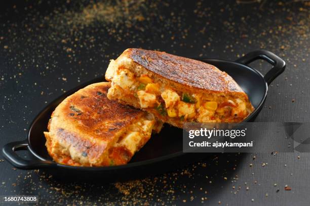 stuffed paneer kulcha - panir stock pictures, royalty-free photos & images