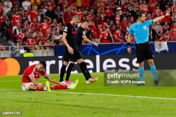 Strahinja Pavlovic of FC Salzburg, Petar Musa of SL Benfica and Halil Umut seen in action during the champions league match between Benfica and FC...