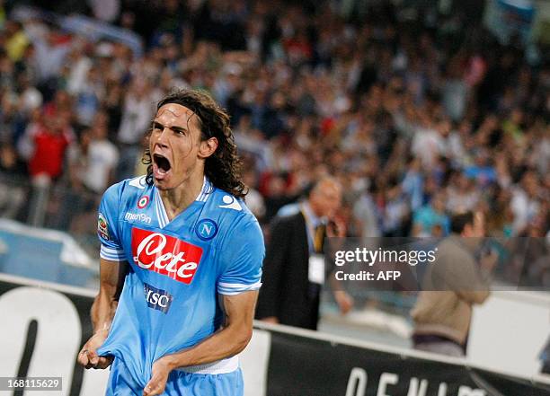 Napoli's Uruguayan forward Edinson Cavani celebrates after scoring during the Serie A football match SSC Napoli vs FC Internazionale Milano in San...