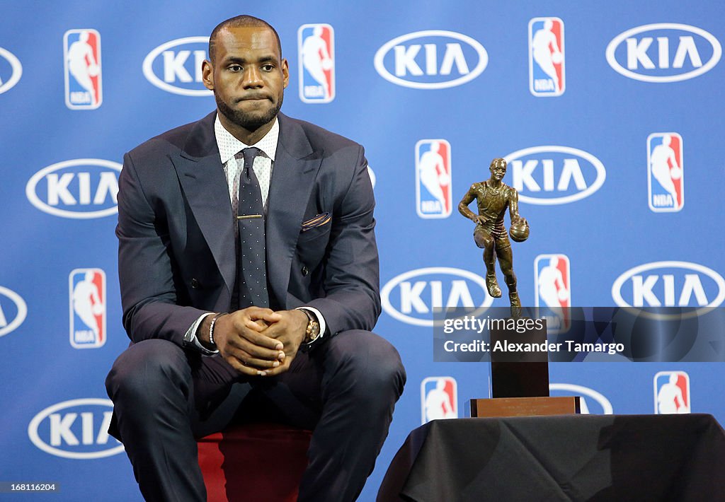 LeBron James Receives 4th MVP Award