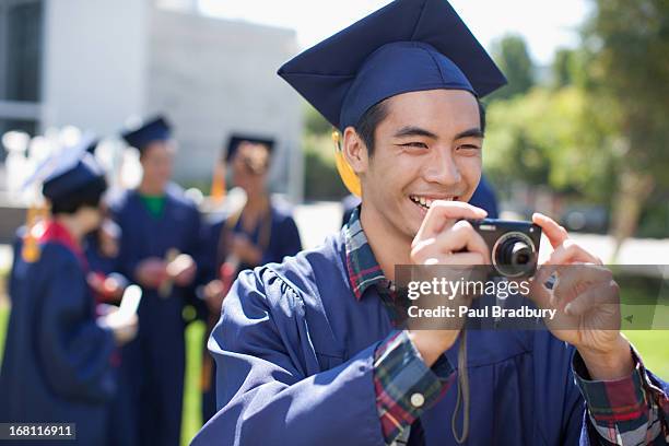 Native American Graduation Photos and Premium High Res Pictures - Getty ...