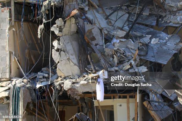 Brick Building Exploding Exploding Brick Wall Photos and Premium High Res Pictures - Getty Images