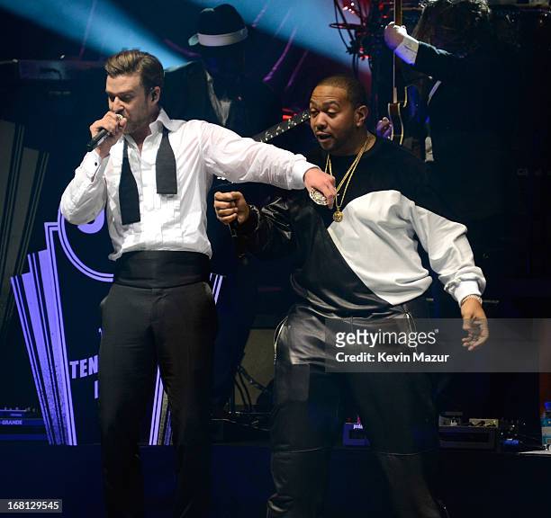 Musicians Justin Timberlake and Timbaland perform during MasterCard Priceless Premieres Presents Justin Timberlake at Roseland Ballroom on May 5,...