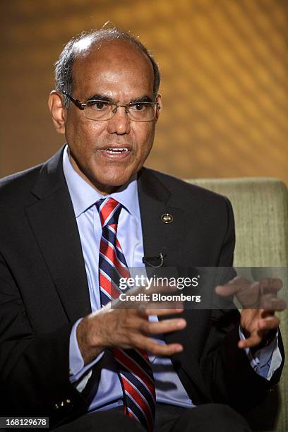 Subaa Rao 22 Interview With Rbi Governor Duvvuri Subbarao Stock Photos, High-Res ...