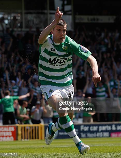 Kevin Dawson of Yeovil Town celebrates scoring the opening goal during the npower League One Play Off Semi Final second leg match between Yeovil Town...