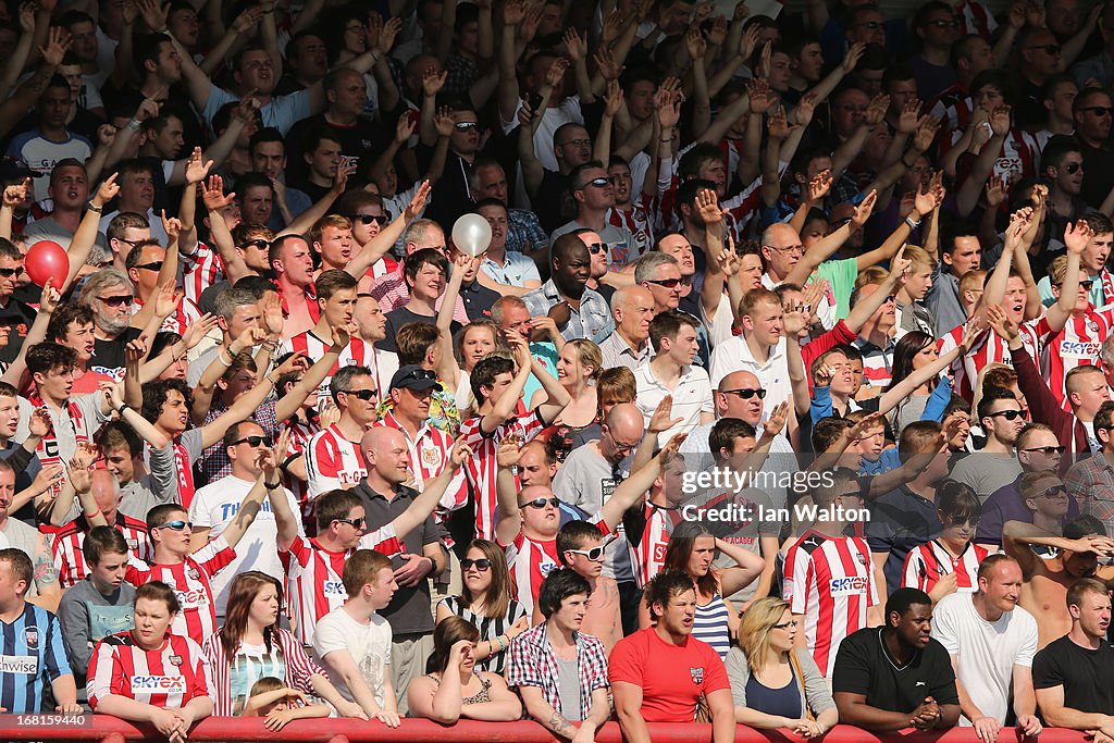 Brentford v Swindon Town - npower League One Play Off Semi Final: Second Leg