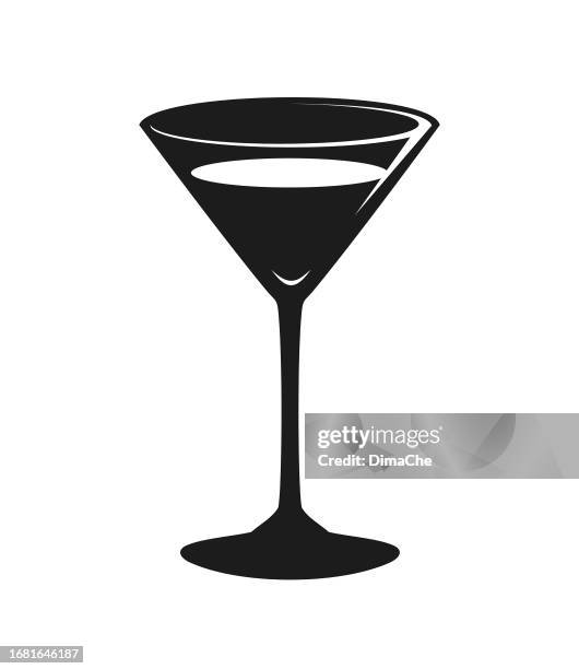 ilustraciones, imágenes clip art, dibujos animados e iconos de stock de silueta de copa de martini. vaso en una pierna llena de una bebida. vástago para martini, vermut, champán, licores, cócteles - icono vectorial recortado - vaso de martini