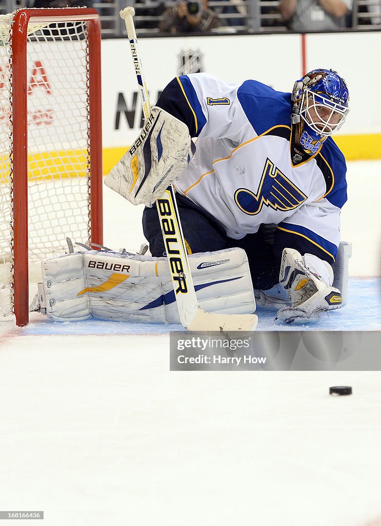 St Louis Blues v Los Angeles Kings - Game Three