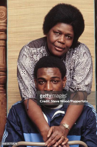 British professional heavyweight boxer Frank Bruno with his mother Lynette in London, England, circa 1982.