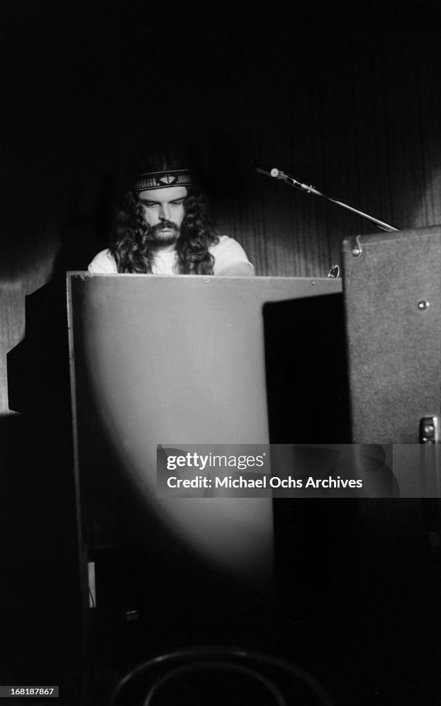 Grateful Dead At The Cafe Au Go Go