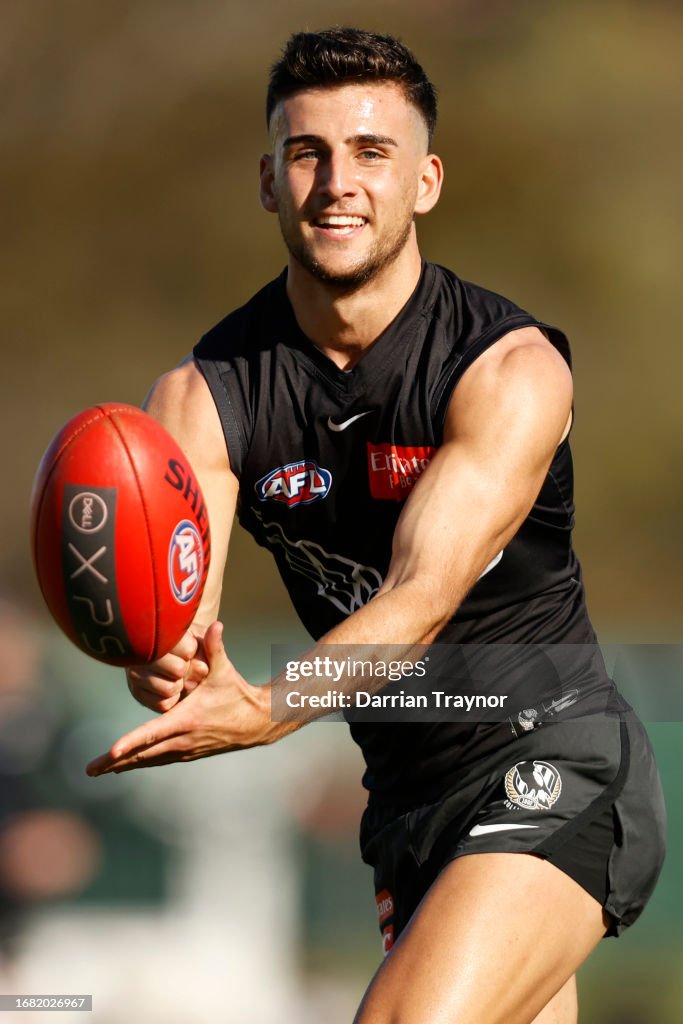 Collingwood Magpies Open Training Session