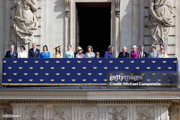 Finland's president Sauli Niinisto, his partner Jenni Haukio, President of Iceland Guðni Thorlacius Jóhannesson, his partner Eliza Reid, Princess...