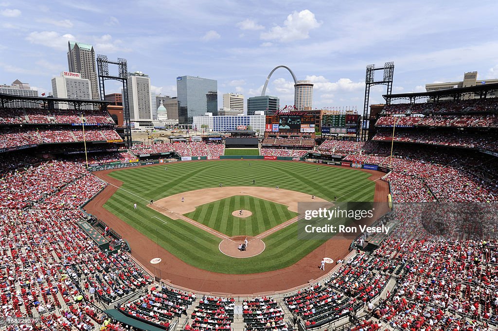 Cincinnati Reds v. St. Louis Cardinals