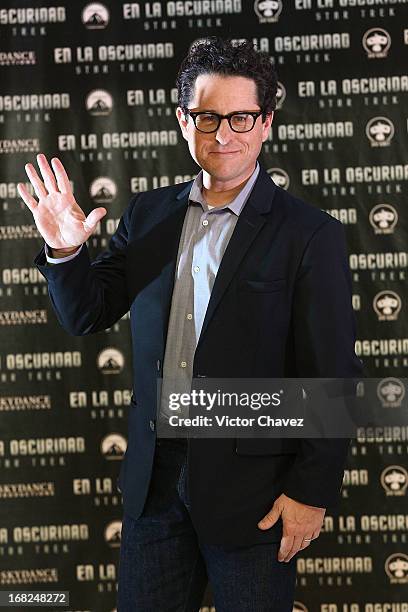 Film director J.J. Abrams attends a photocall to promote the new film "Star Trek Into Darkness" at Four Seasons Hotel on May 7, 2013 in Mexico City,...