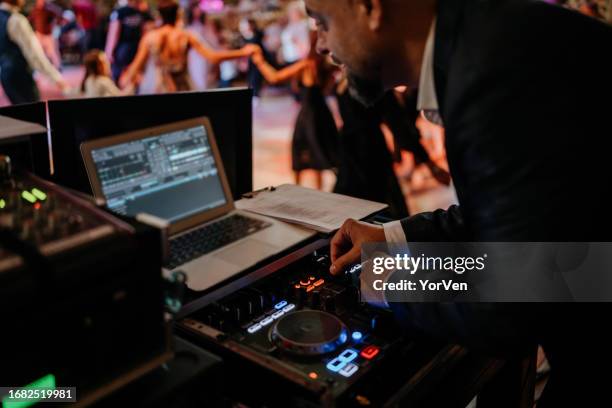 dj working at a business party - compere stock pictures, royalty-free photos & images