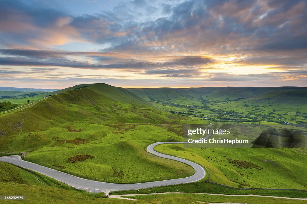 Edale Valley Road ,ピークディストリクト国立公園