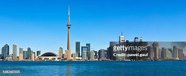 toronto skyline by day - toronto stock pictures, royalty-free photos & images