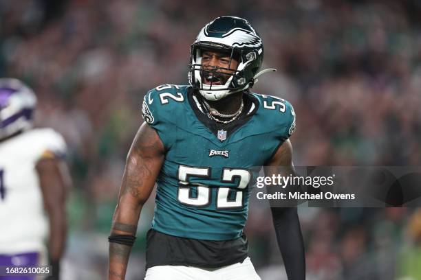 Zach Cunningham of the Philadelphia Eagles reacts during an NFL football game between the Philadelphia Eagles and the Minnesota Vikings at Lincoln...