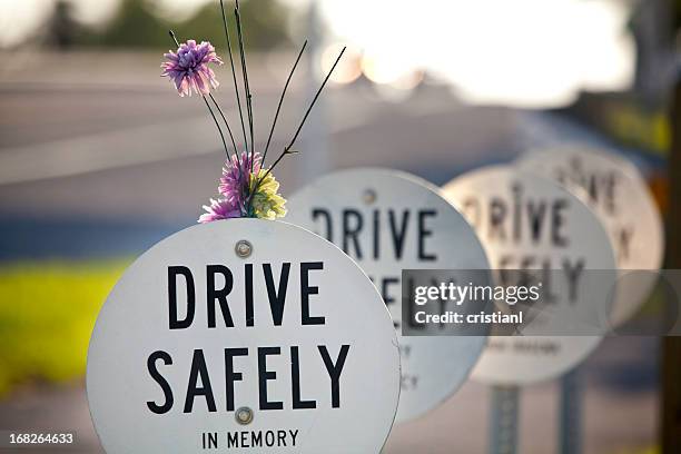 in memory - roadside memorial stock pictures, royalty-free photos & images