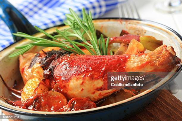 cacciatore with potatoes - chicken stew stock pictures, royalty-free photos & images