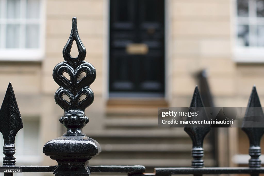 Mansion gate