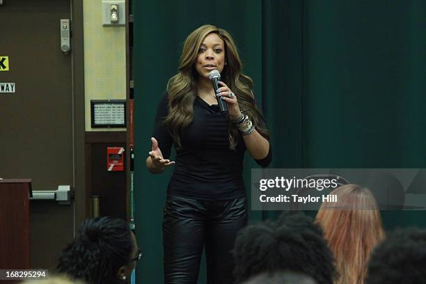 Personality Wendy Williams Signs Copies Of Her Book "Ask Wendy" at Barnes & Noble Tribeca on May 7, 2013 in New York City.