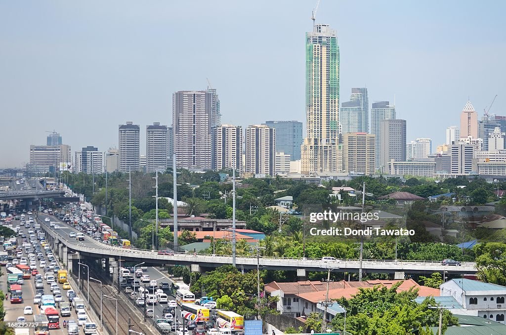 Philippines' Strengthening Economy Sees Construction Trade Boom