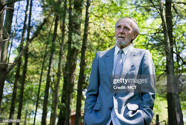 Ron Calvert 29 Ronald Calvert Stock Photos, High-Res Pictures, and Images - Getty ...