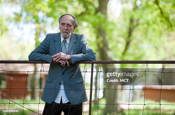 Ron Calvert 29 Ronald Calvert Stock Photos, High-Res Pictures, and Images - Getty ...