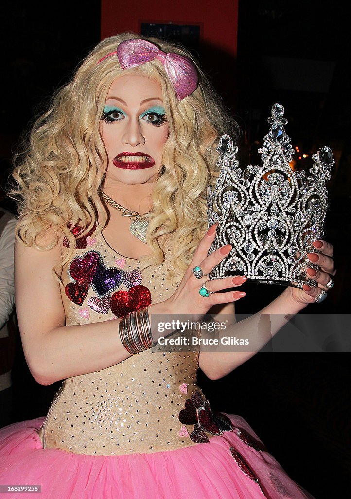 "America's Next Drag Superstar" Of "RuPaul's Drag Race" Season 5 Visits Planet Hollywood Times Square
