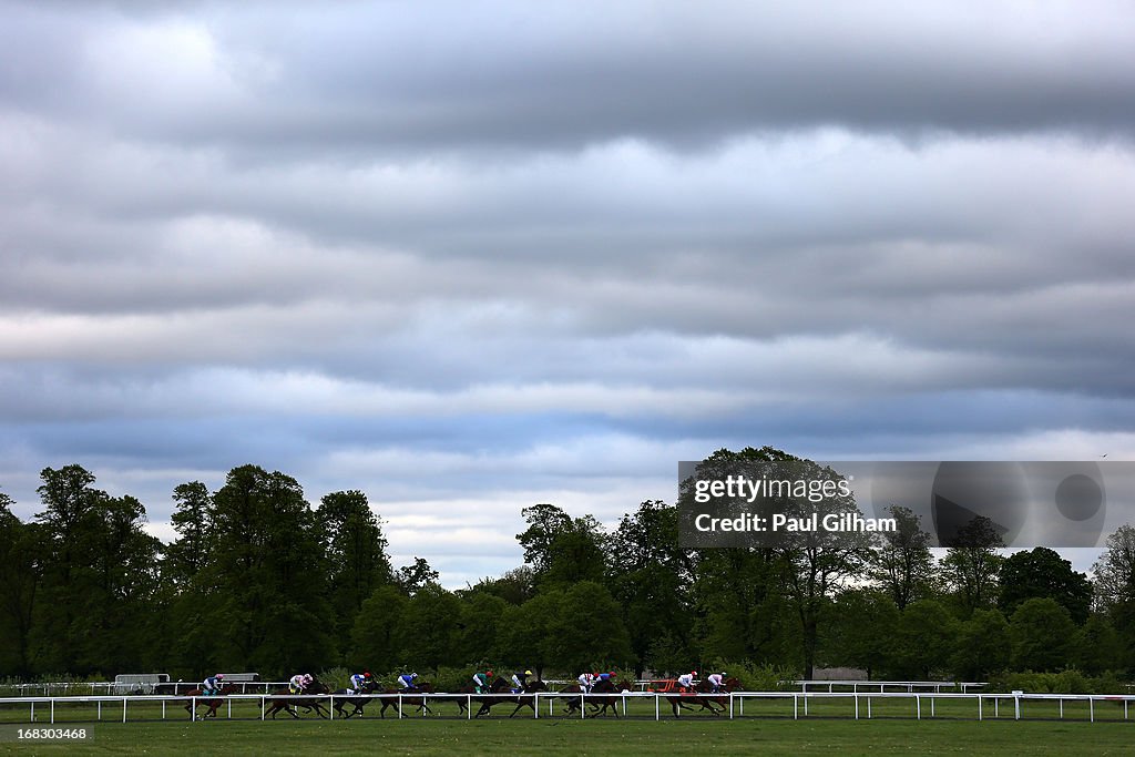 Kempton Races