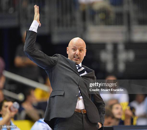 Sasa Obradovic, head coach of Berlin reacts during the second leg of the playoff match between ALBA Berlin and FC Bayern Muenchen at O2 World on May...