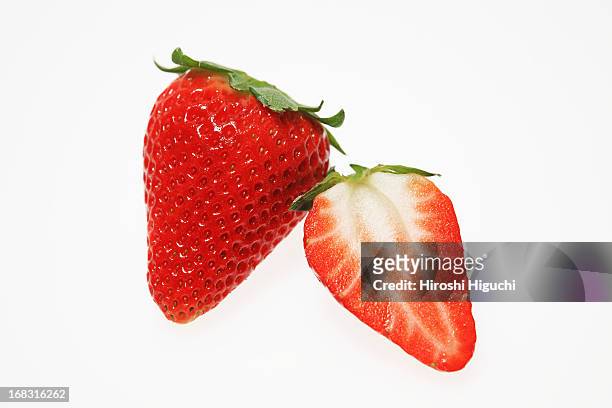 strawberry - half complete stock pictures, royalty-free photos & images
