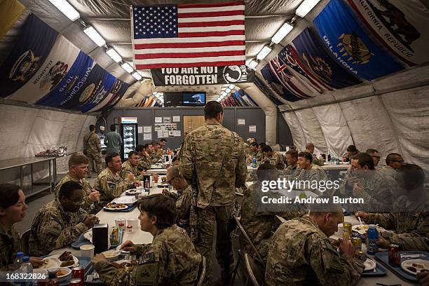 2,081 Us Army Forward Operating Base Stock Photos, High-Res Pictures ...