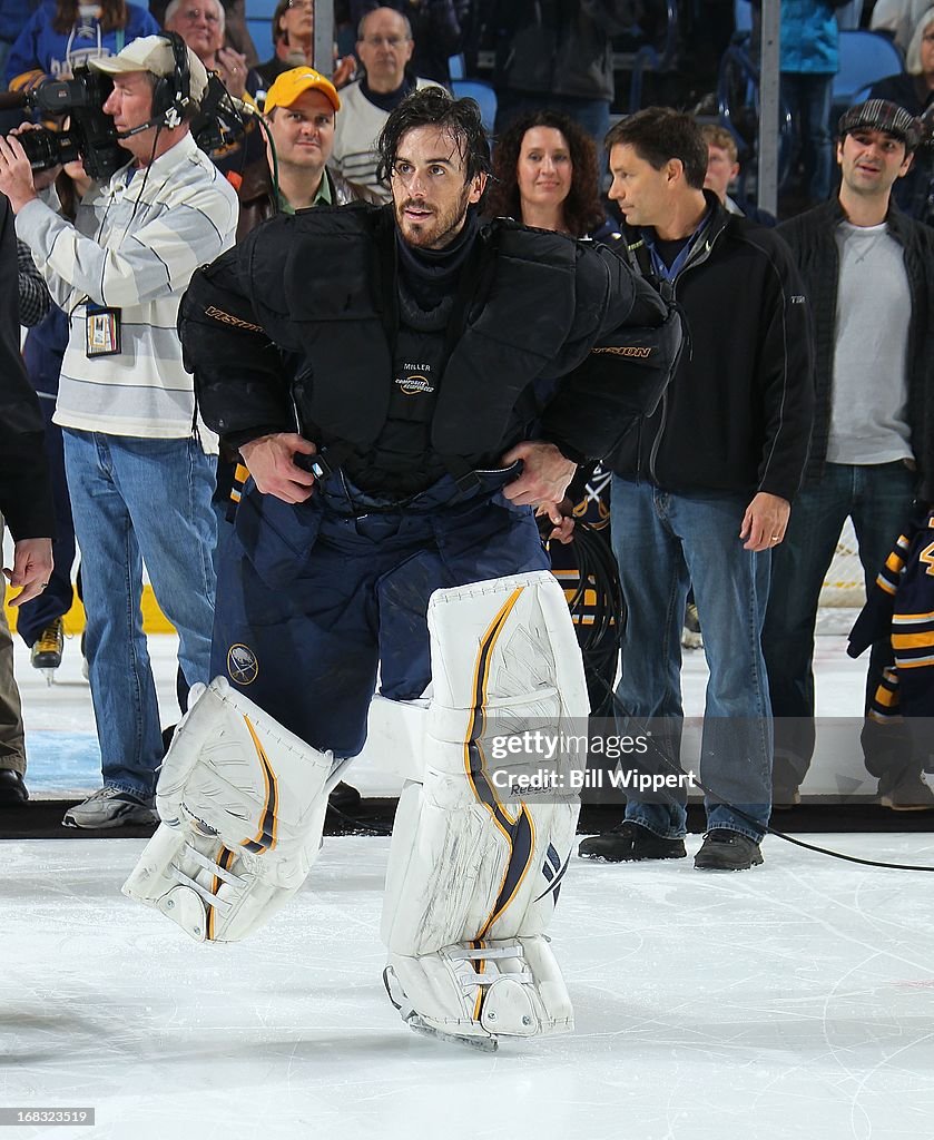 New York Islanders v Buffalo Sabres