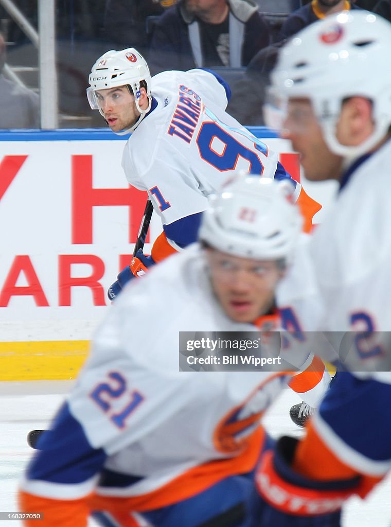 New York Islanders v Buffalo Sabres