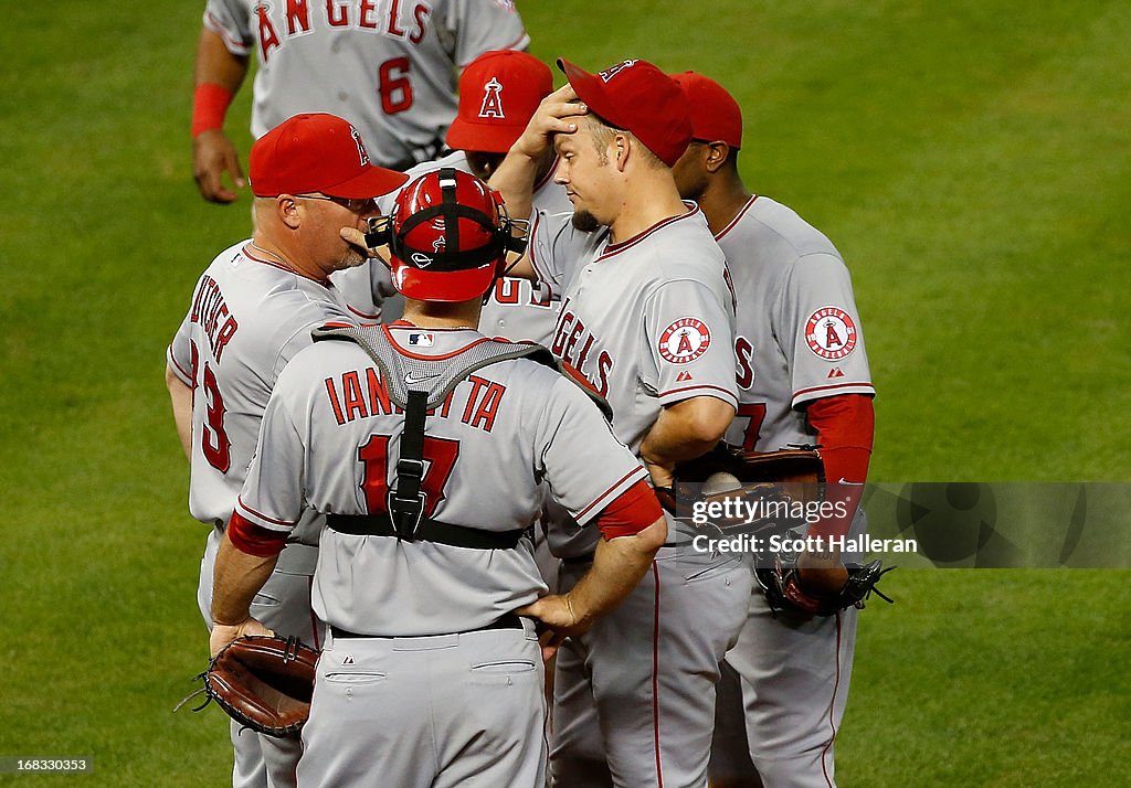 Los Angeles Angels of Anaheim v Houston Astros